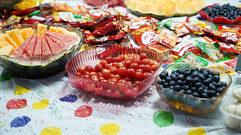 生日會現場水果零食